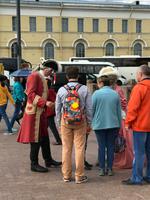 Und überall die Zaren für die Touristen