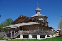 die Christi-Geburtskirche aus dem 1551 im Johannes-der-Täufer-Kloster in Swijaschsk