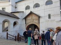 Wolga Kreuzfahrt, Jaroslawl, im Erlöserkloster, Heiliges Tor
