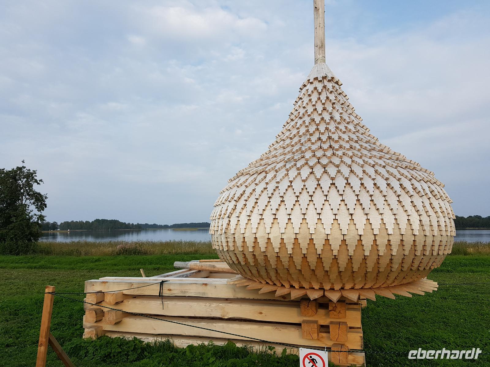Wolga Kreuzfahrt, Insel Kishi, restaurierte Kuppel mit Espenholzschindeln