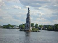 Glockenturm von Kaljazin