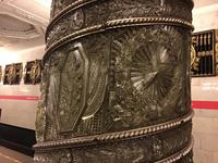 Awtowo - Glassäule U-Bahnhof 