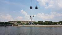 Moskau, Ausflugsschiff am Lushniki Sportpalast