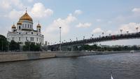 Moskau, Ausflugsschiff bei der Erlöserkirche