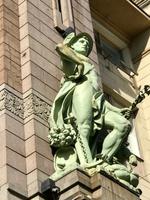 1. Tag Erkunden der Stadt- Feinkostladen Jelissejew 