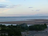 Blick auf den Strand am Finnischen Meerbusen vor unserem Hotel