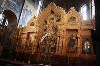 Im Inneren der Blutskirche