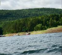 Divnogorsk: Ausflug auf dem Krasnojarsker Meer