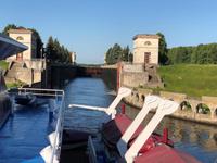 Einfahrt in die Schleuse