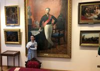 Olga erzählt über den Gouverneur, ihren Vater