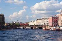 Bootsfahrt auf der Newa