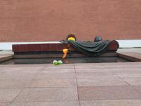 Ewige Flamme im Alexandergarten