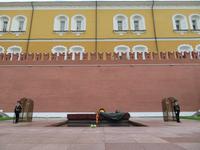 Ewige Flamme im Alexandergarten