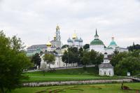 Blick über das gesamte Dreifaltigkeitskloster