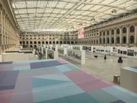 Eine Galerie i Moskau mit der größten freihängenden Glasdecke Europas.