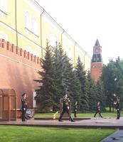 Wachablösung am Grab des unbekannten Soldaten