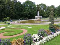 St. Petersburg,Peterhof, Führung im unteren Park