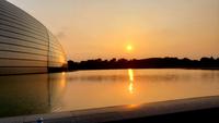 Sonnenuntergang an der Oper von Peking
