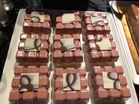 Abendessen Nachtisch Hotel Azimut Moskau