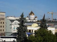 Neu und alt eng nebeneinander