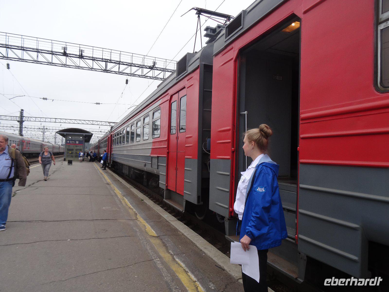 Der Zug hat uns an den Baikalsee gebracht