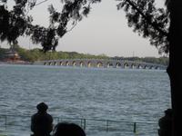 Die 17-Bogen-Brücke über den Kunming-See