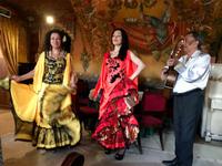 Zigeuner Auftritt zum Abschlussabendessen in St. Petersburg, Restaurant Domidov