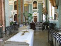 weiße Marmorsargopharge der Zarenfamilie