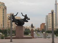 Blick auf die Hauptstraße vom Hotel