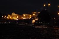 die Brücke öffnet sich