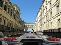 Bootsfahrt auf der Newa und den Känalen