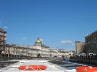 Blick vom Boot zur Isaakskathedrale