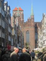 07 Danzig Frauengasse mit Blick zur Marienkirche &ndash; &copy; Carola Seidel (Eberhardt TRAVEL)