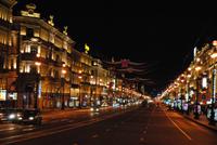 Nevsky-Prospekt bei Nacht