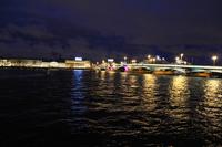 St. Petersburg bei Nacht