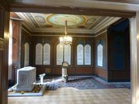 Nikolaus I. hat in der Kathedrale sogar seinen eigenen Grabraum.