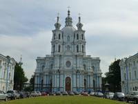 Leider ist die Kathedrale für gewöhnlich nicht zur Besichtigung zugänglich. Aber auch von außen macht sie durchaus was her.