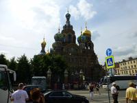 Die Auferstehungskirche auf dem Blut. Diese wollten wir an einem anderen Tag näher besichtigen, für ein erstes Foto reichte allerdings die Zeit.