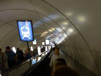 Die Hälfte der über 50 Meter Höhenunterschied zur Metrostation hatten wir hier bereits hinter uns.