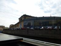 Die ehemaligen großen Stallungen.