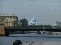 Die große Holzkuppel der Dreifaltigkeitskirche musste übrigens nach einem Brand im Jahr 2006 komplett neu errichtet werden.
