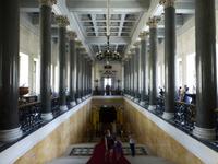 Die Nikolaustreppe in der neuen Eremitage.