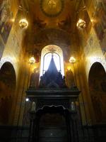 Innenraum über der Stelle des Attentats.