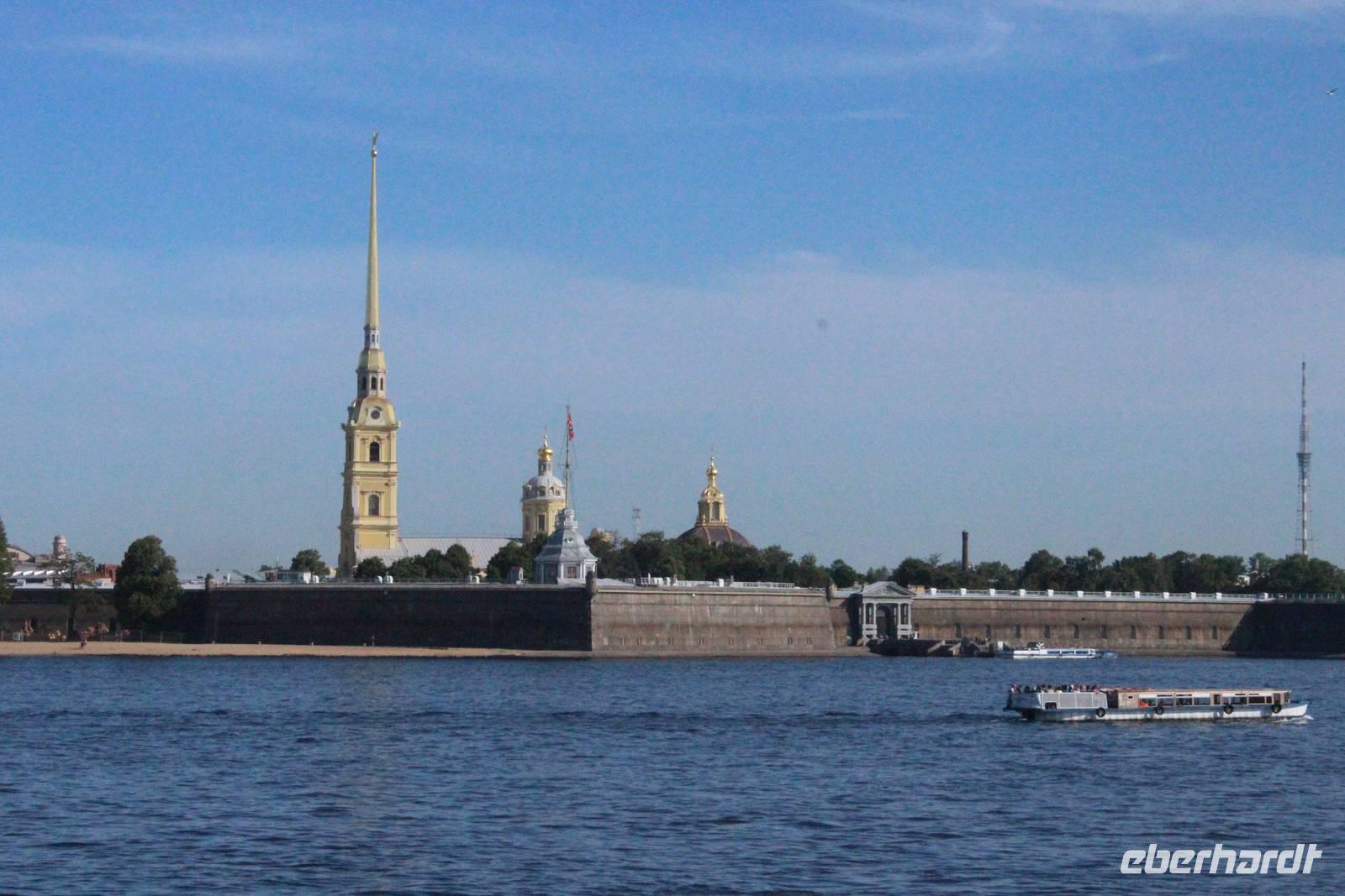 Blick auf die Peter und Paul Kathedrale