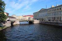 Blick auf eine von über 500 Brücken in St. Petersburg