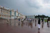 Gäste im Hof des Katharina Plast