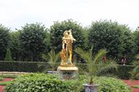 Skulptur im Peterhofgarten