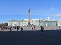 Schlossplatz mit Alexandersäule