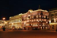 Nachts auf dem Theaterplatz