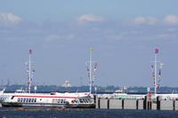 Peterhof - Anlegestelle der Raketas mit Bick auf Kronstadt